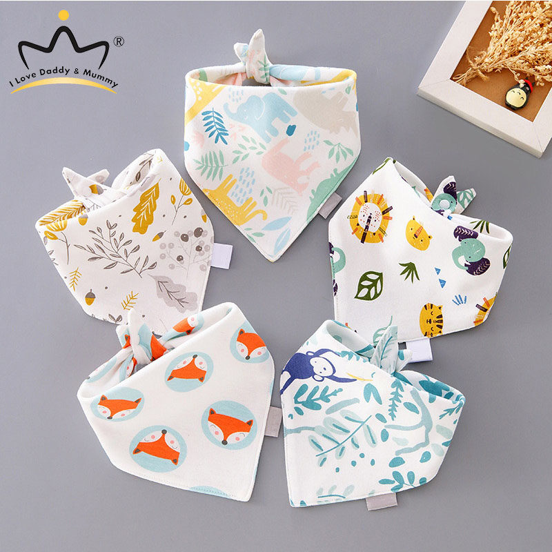 I Love Daddy&Mummy 5 Pcs/Lot Baby Bibs Cartoon Printed Soft Cotton Newborn Boy Girl Saliva Towel Triangle Feeding Bibs Infant Burp Cloth Baby Stuff